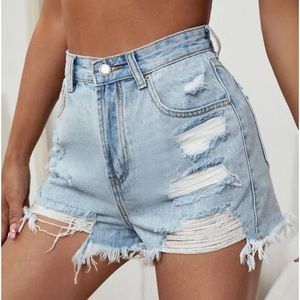 SHEIN EZwear Raw Hem Distressed Denim Shorts